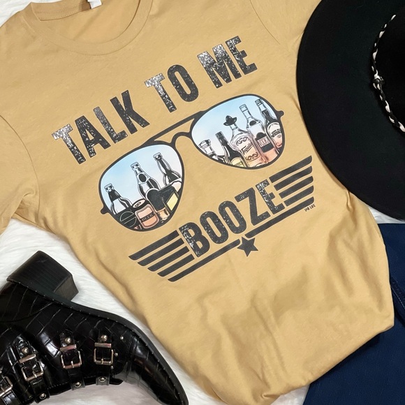 Talk to me Booze T-shirt/Small - Picture 5 of 5